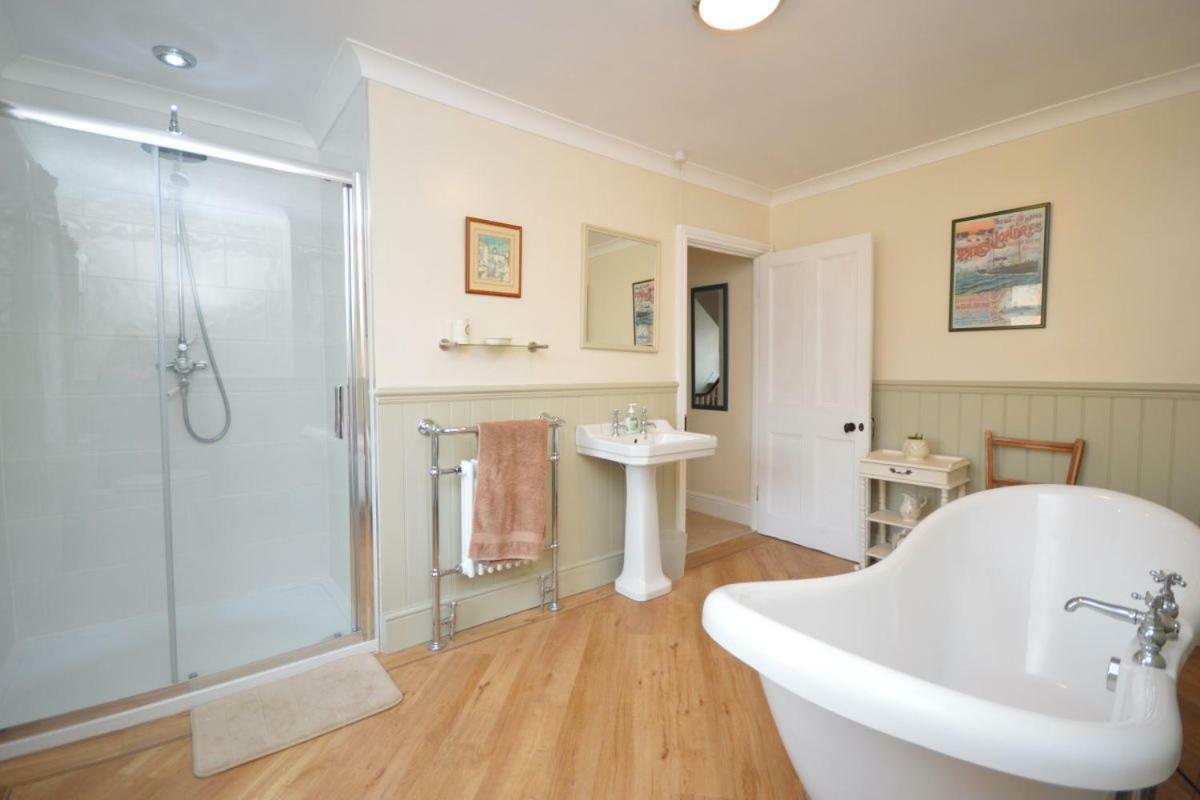 Villa Deerness, 4Star Gold Award 2024, Whitby Exterior foto